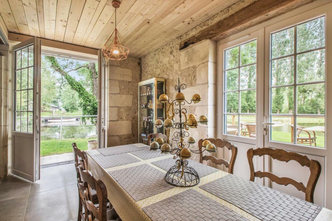 Le Moulin De Chareau Bed & Breakfast Reugny  Ngoại thất bức ảnh